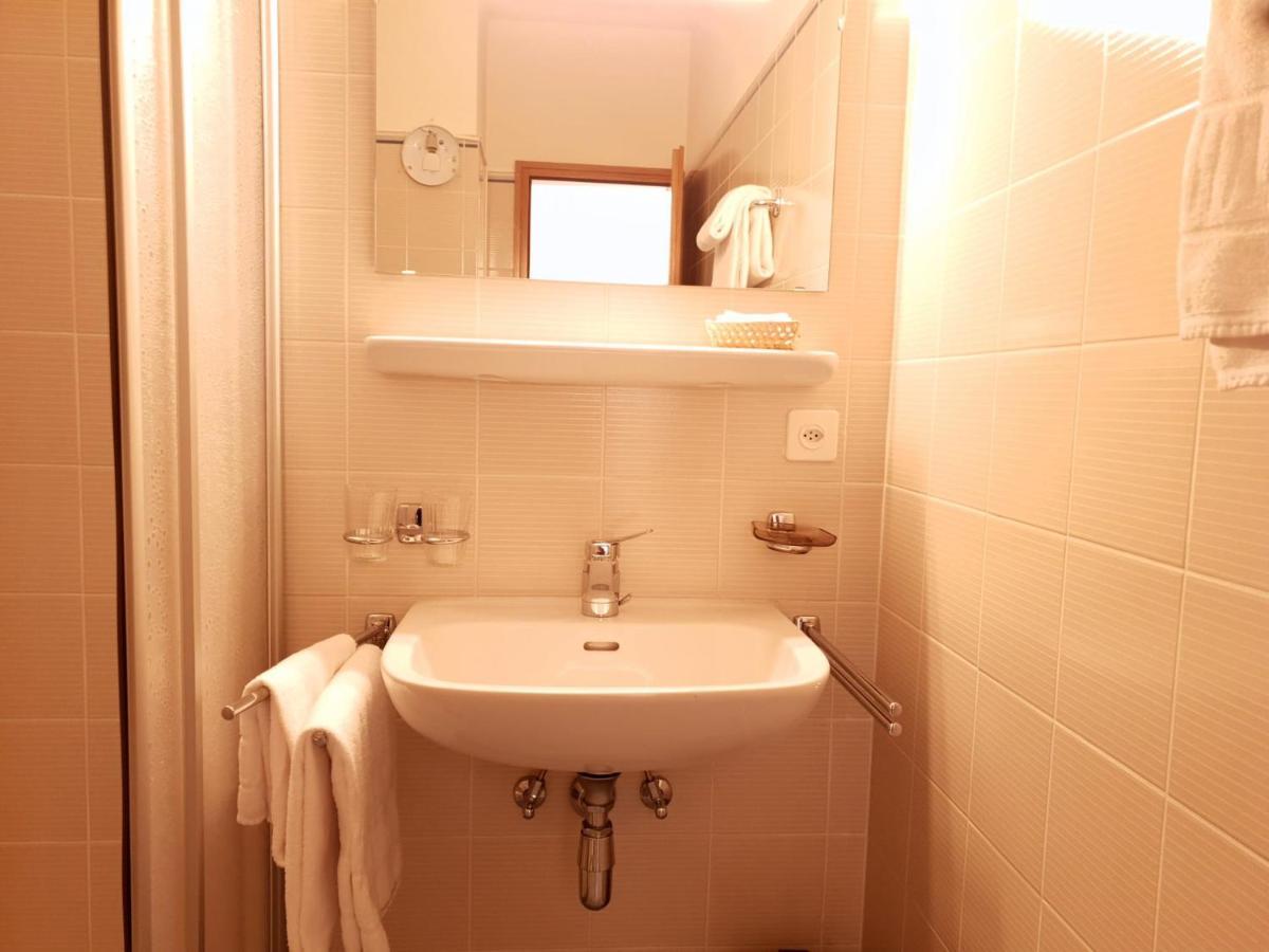 Val Colla Bed & Breakfast